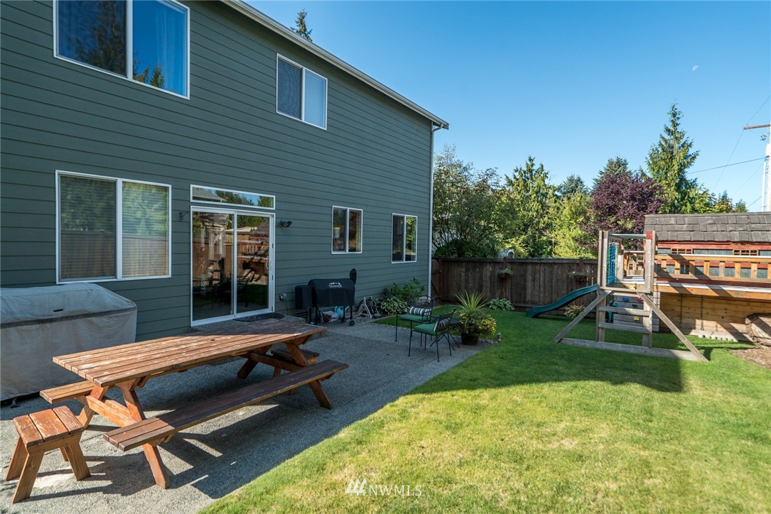 5622 Northeast 1st Circle Renton, WA 98059 - Photo 24 of 25