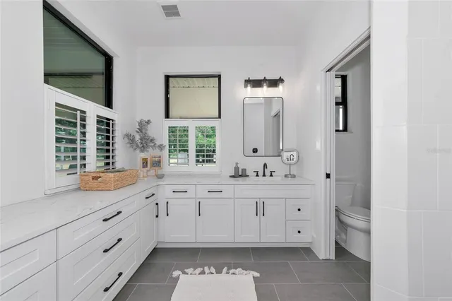 $1,575,000 | 22803 67th Avenue East, Bradenton, FL 34211