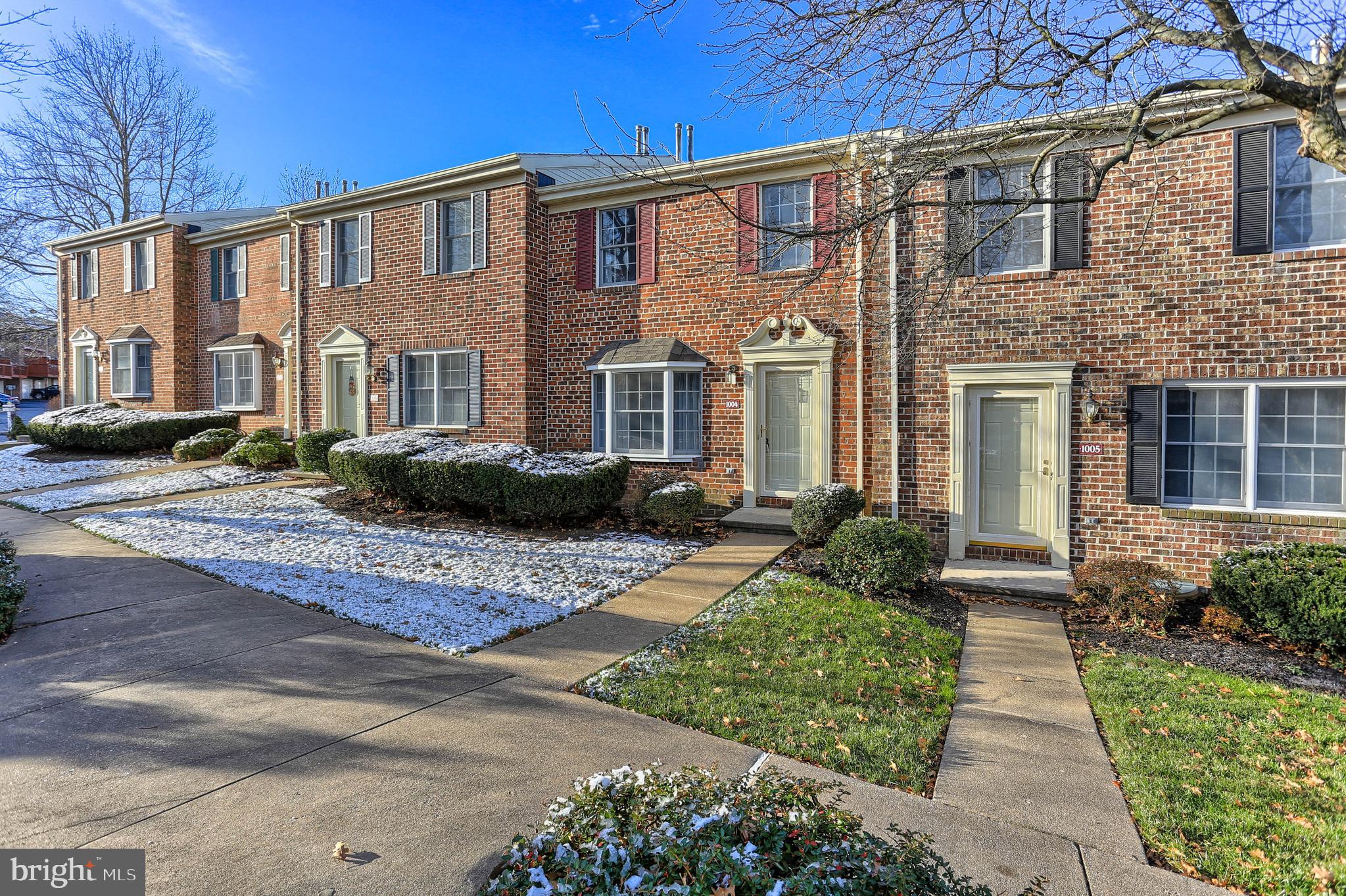 1004 Chambers Ridge York, PA 17402 - Photo 2 of 30 Gallery Image 2