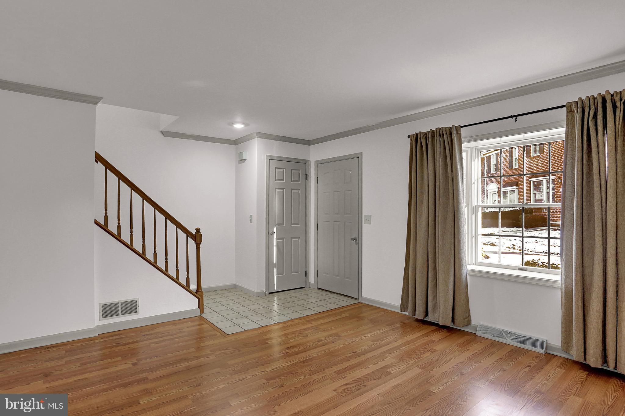 1004 Chambers Ridge York, PA 17402 - Photo 5 of 30 Gallery Image 5