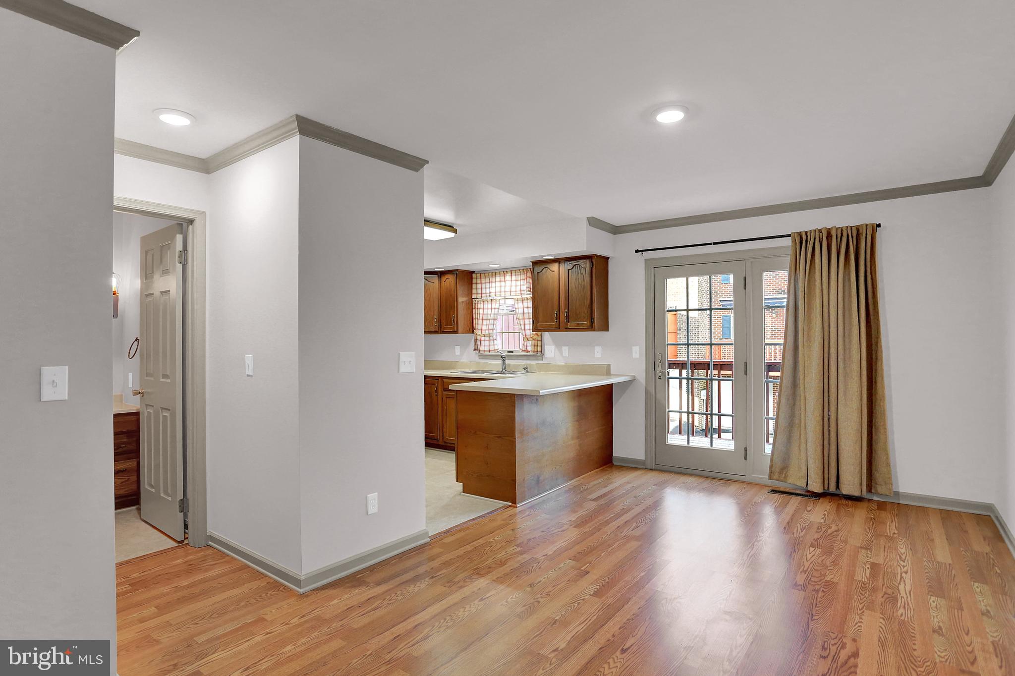 1004 Chambers Ridge York, PA 17402 - Photo 8 of 30 Gallery Image 8