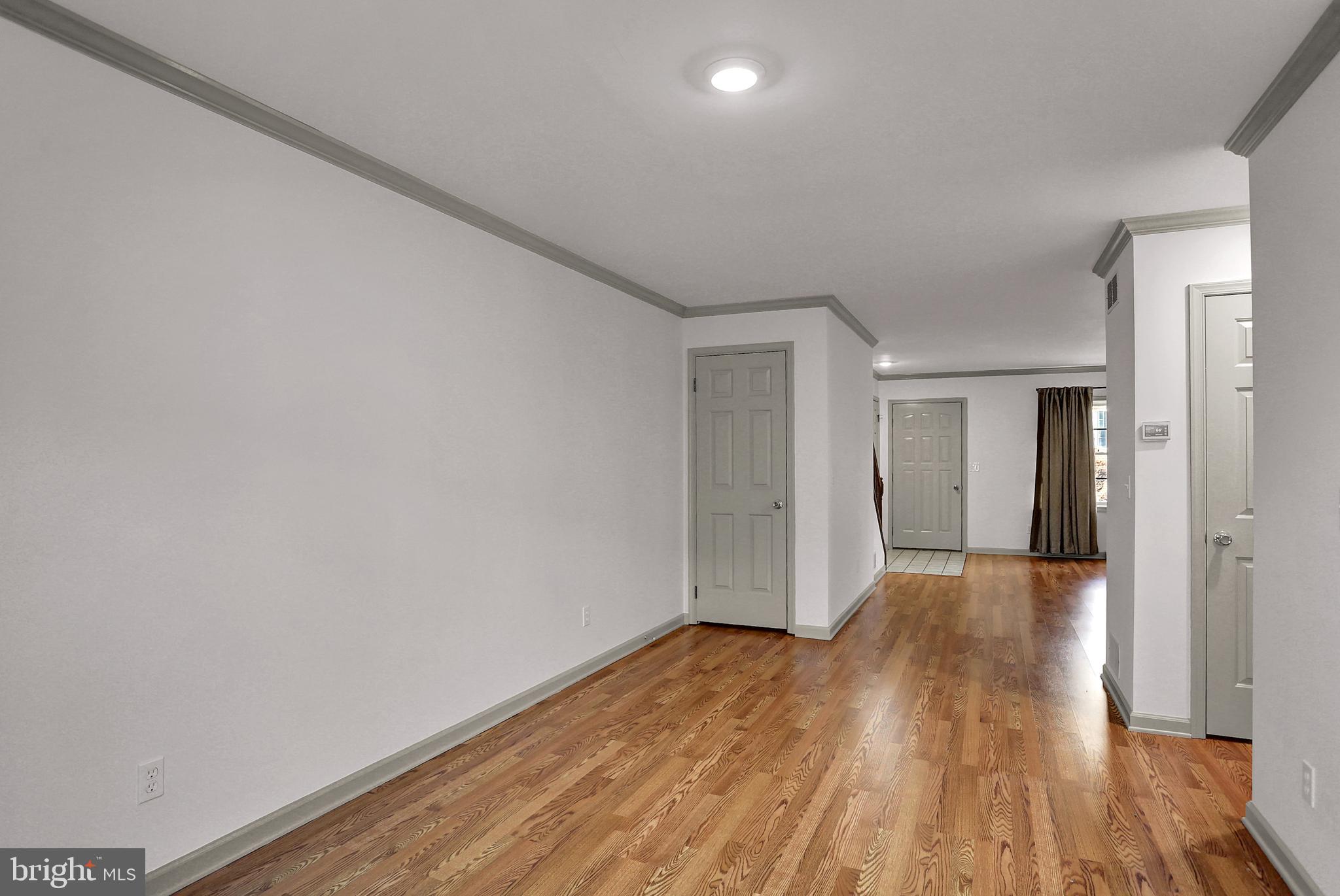 1004 Chambers Ridge York, PA 17402 - Photo 10 of 30 Gallery Image 10