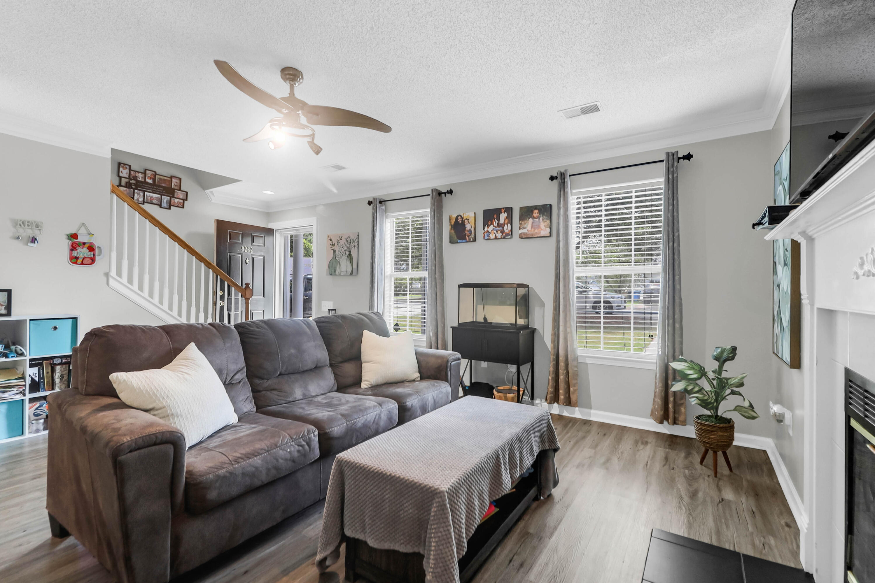 9232 Ayscough Road Summerville, SC 29485 - Photo 4 of 23 Family Room view 2