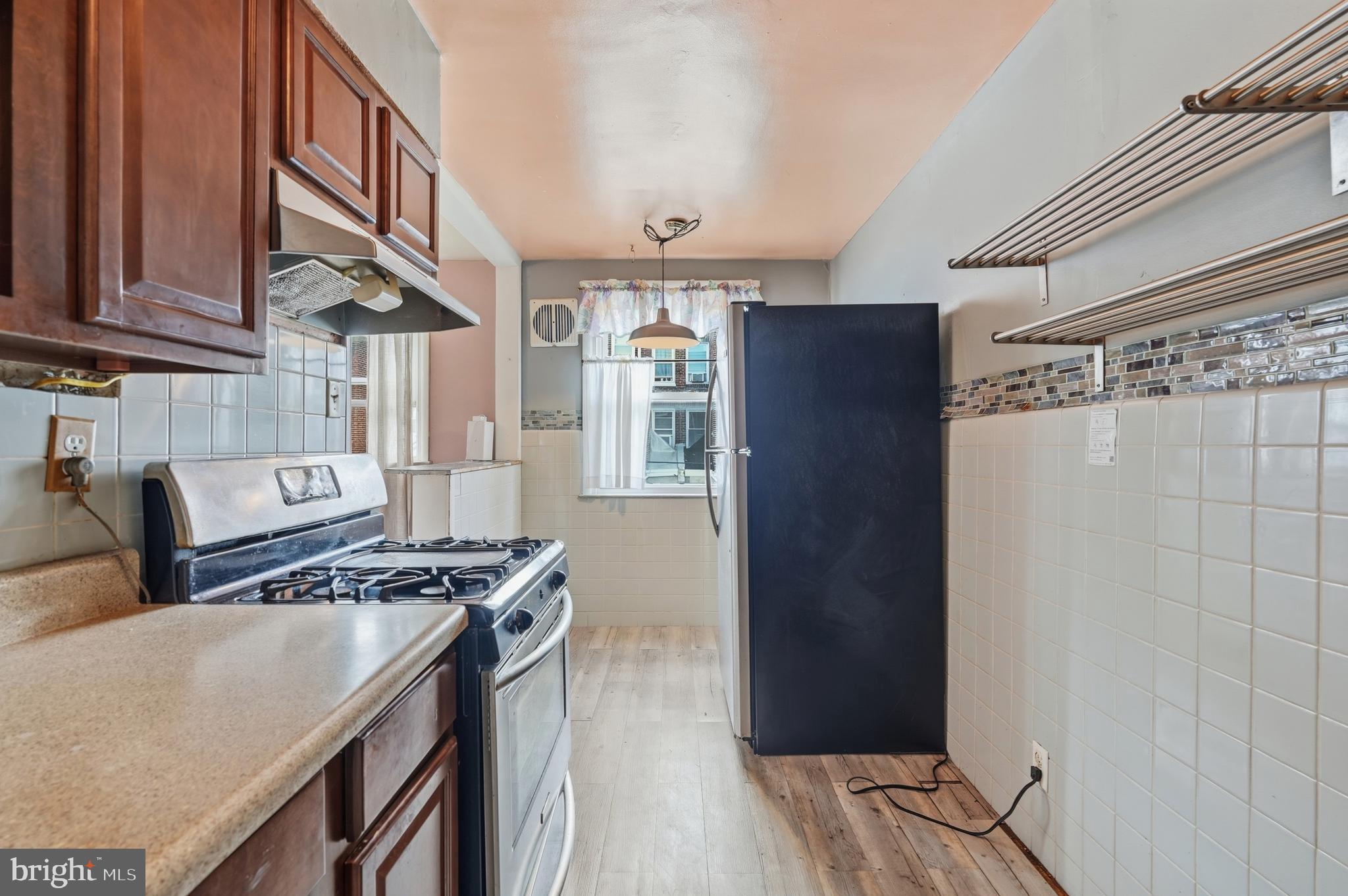 8033 Temple Road Philadelphia, PA 19150 - Photo 14 of 28 Kitchen