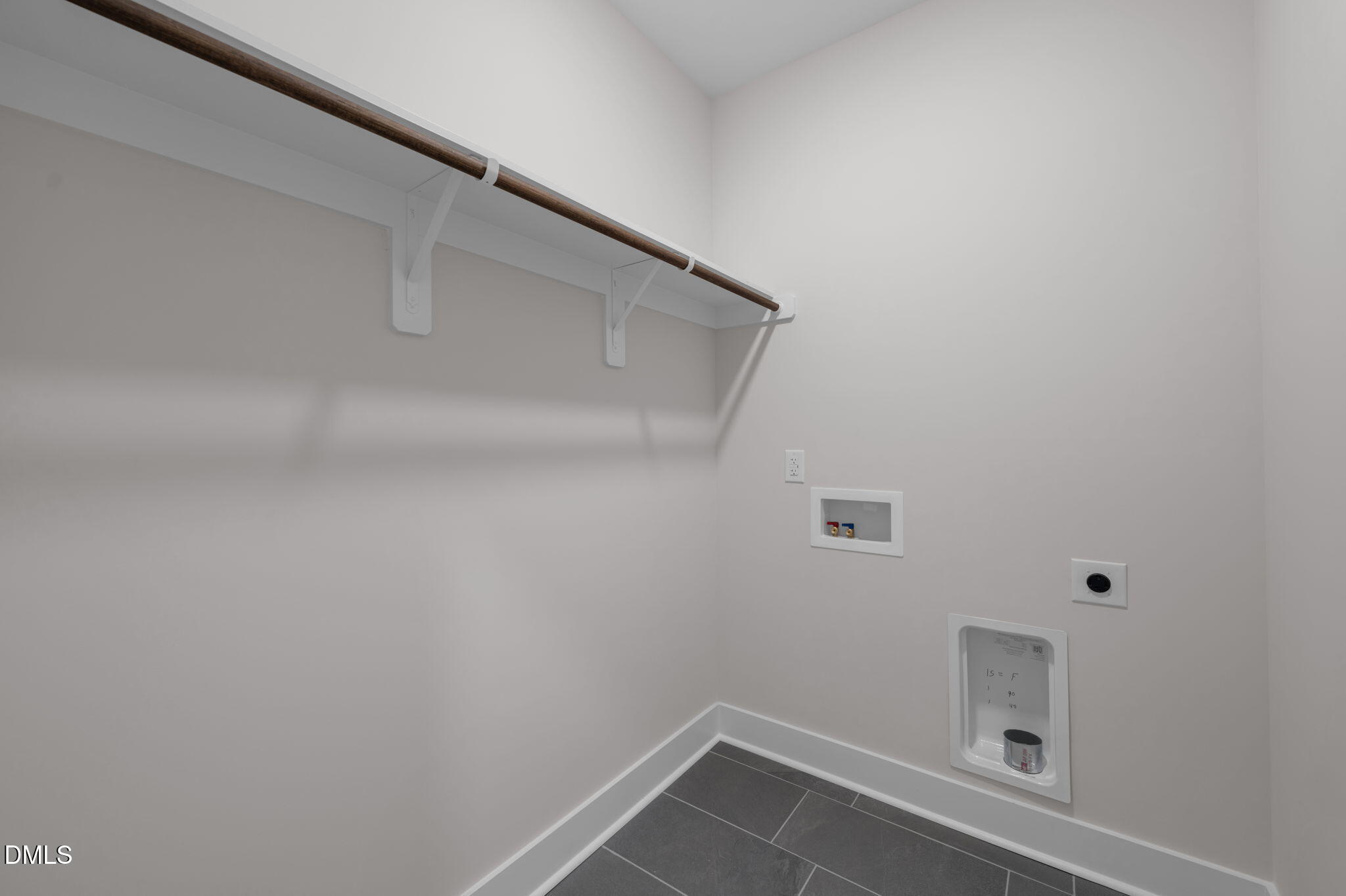 85 Beauview Way Zebulon, NC 27597 - Photo 20 of 46 20-web-or-mls-untitled-24