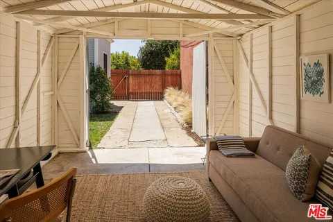 $1,295,000 | 1180 North Hoover Street, Los Angeles, CA 90029