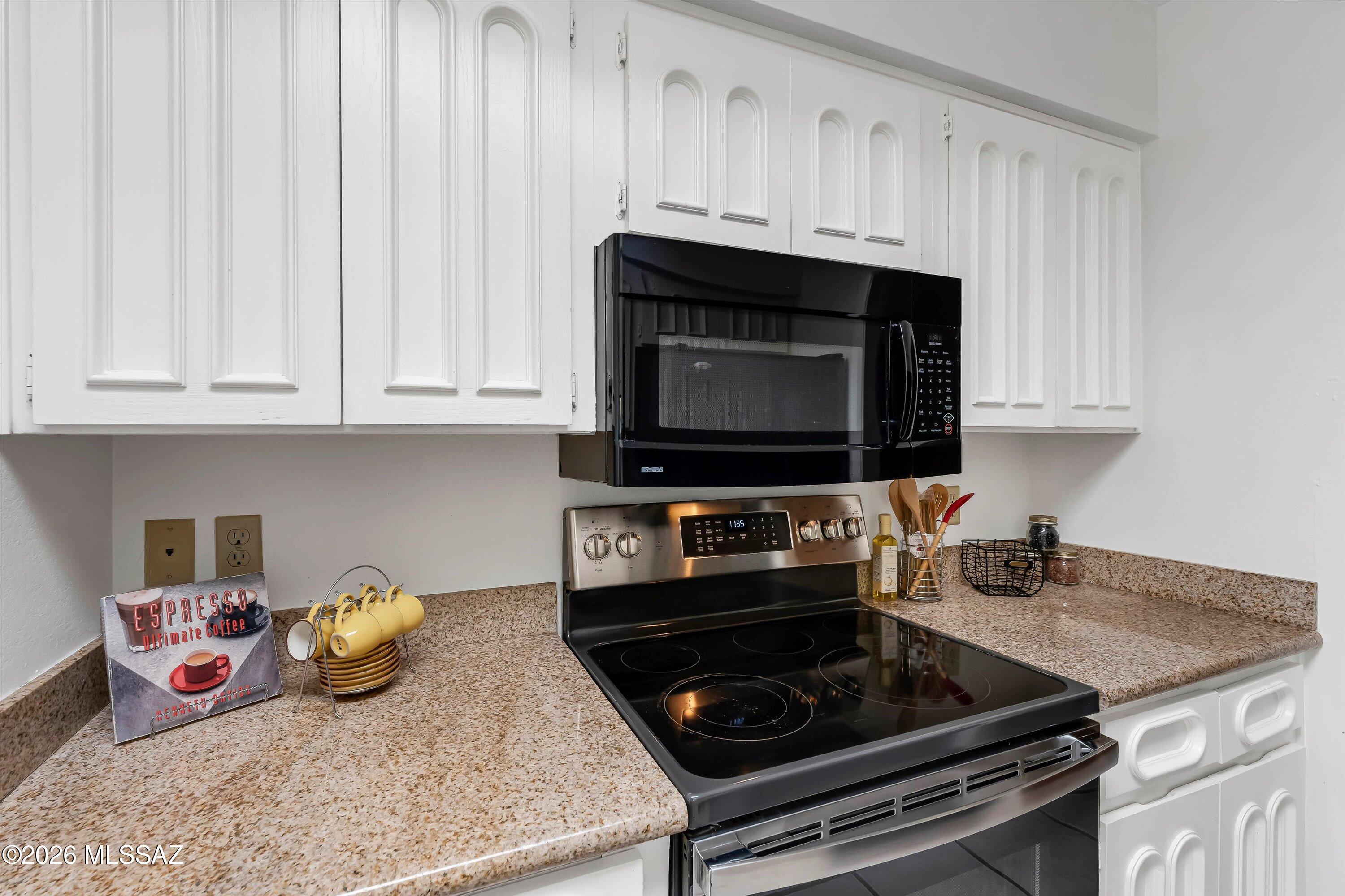 9111 North Oracle Road, Unit 162 Oro Valley, AZ 85704 - Photo 12 of 39