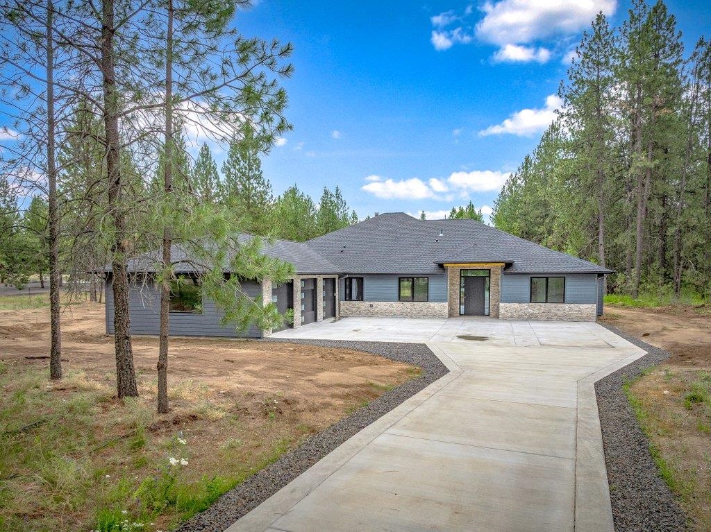 1015 West Montgomery Road Deer Park, WA 99006 - Photo 4 of 47