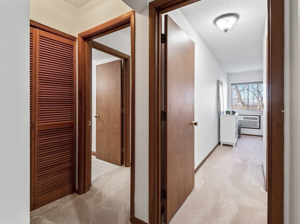 340 Sunderland Road, Unit 28 Worcester, MA 01604 - Photo 16 of 29