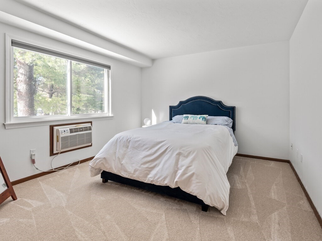 340 Sunderland Road, Unit 28 Worcester, MA 01604 - Photo 17 of 29