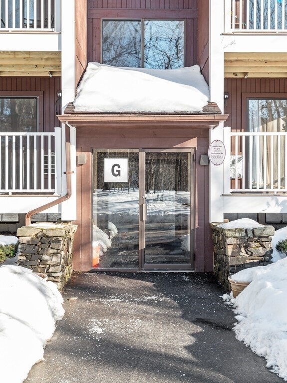 340 Sunderland Road, Unit 28 Worcester, MA 01604 - Photo 27 of 29