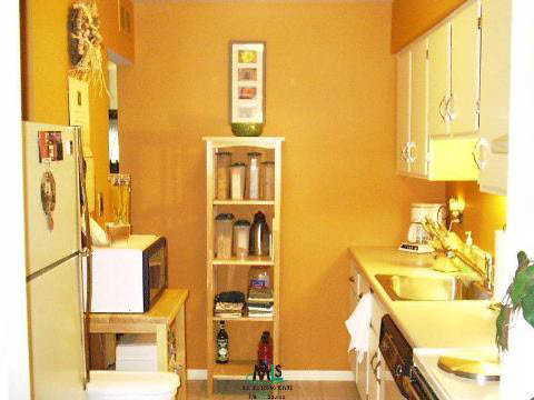 1510 Normandy Road Clawson, MI 48017 - Photo 4 of 7 307987-3.JPG