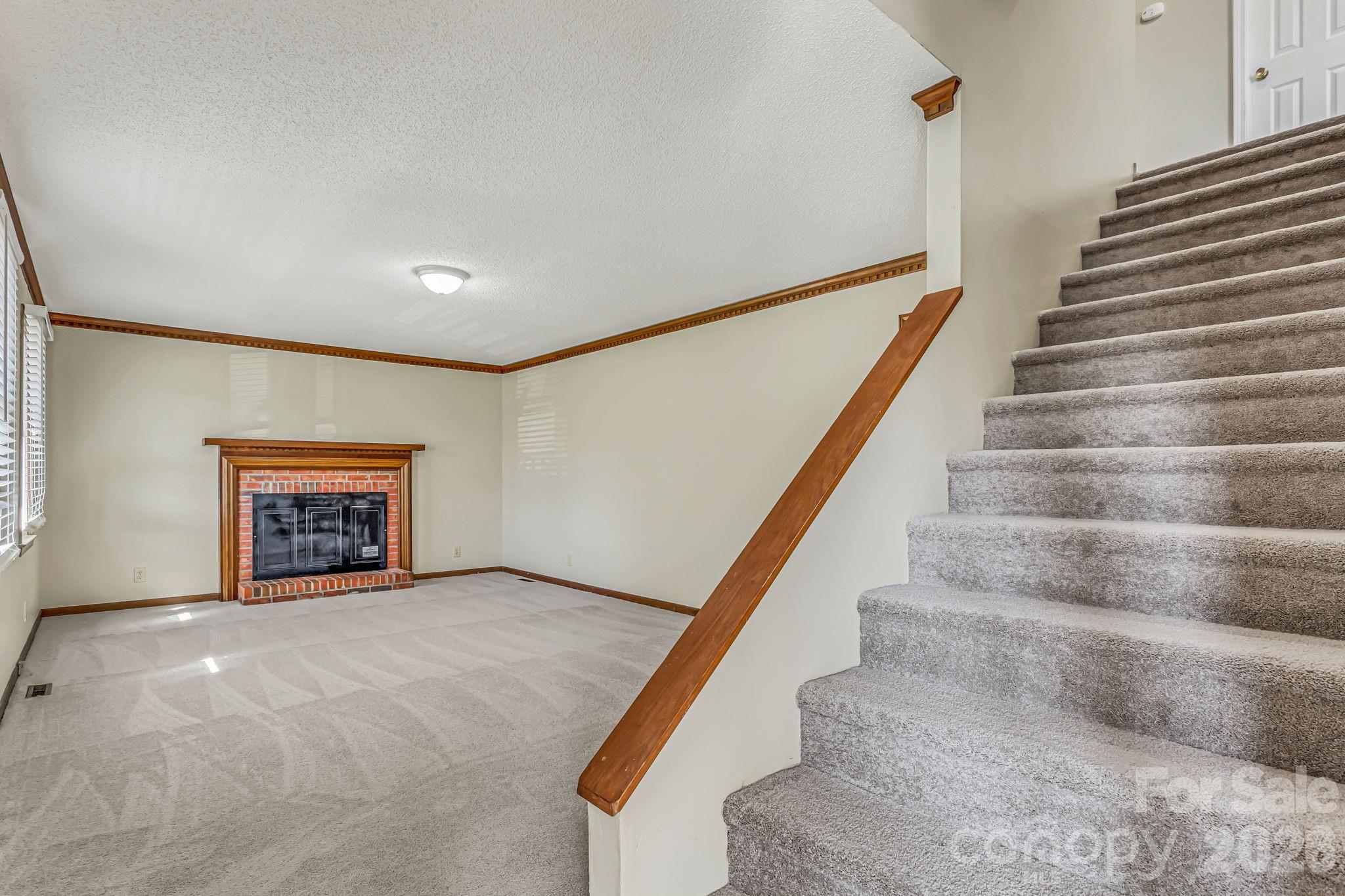 1703 Crestview Road Easley, SC 29642 - Photo 19 of 31