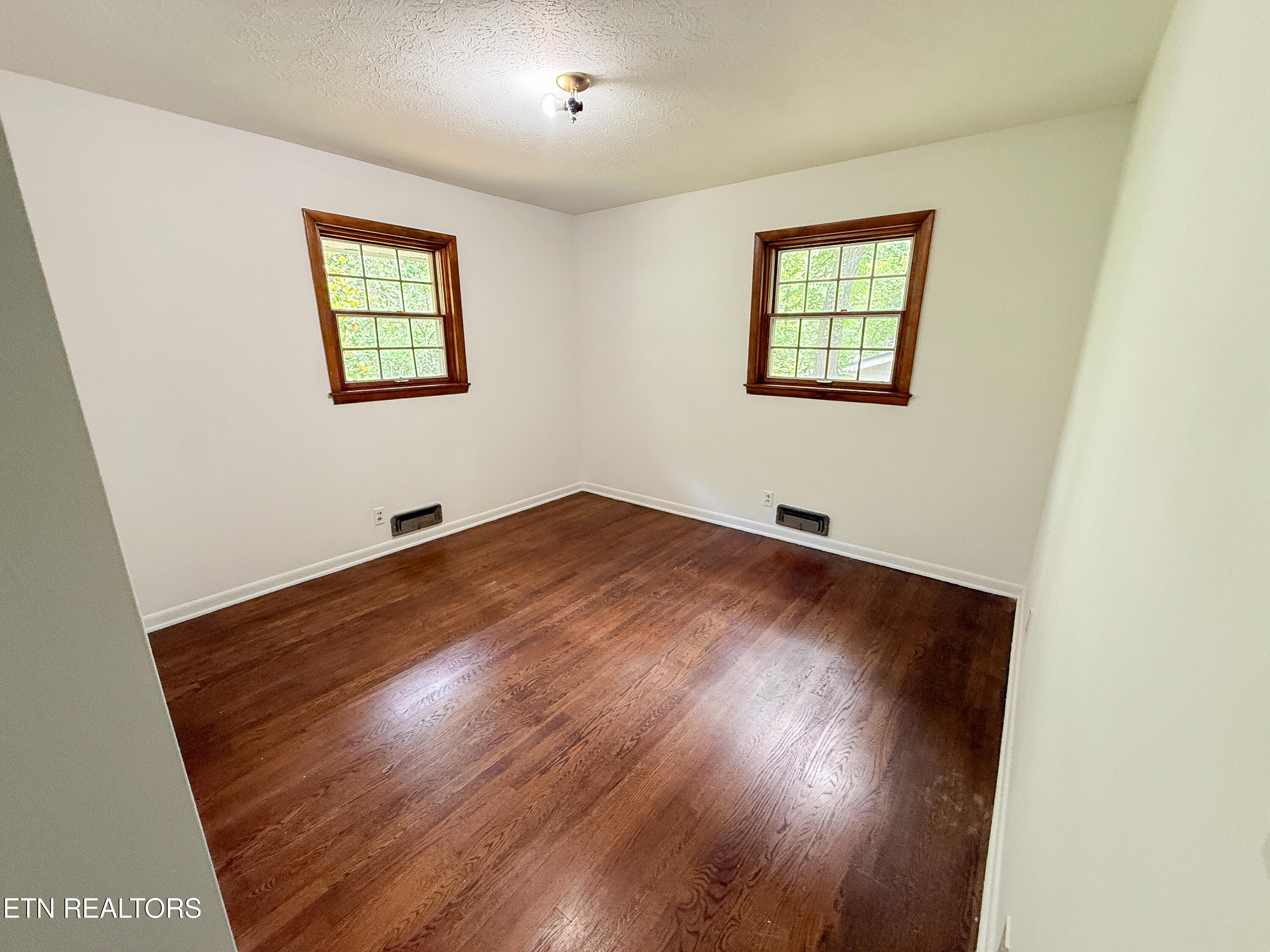 238 North Tulane Avenue Oak Ridge, TN 37830 - Photo 13 of 30 IMG_5318
