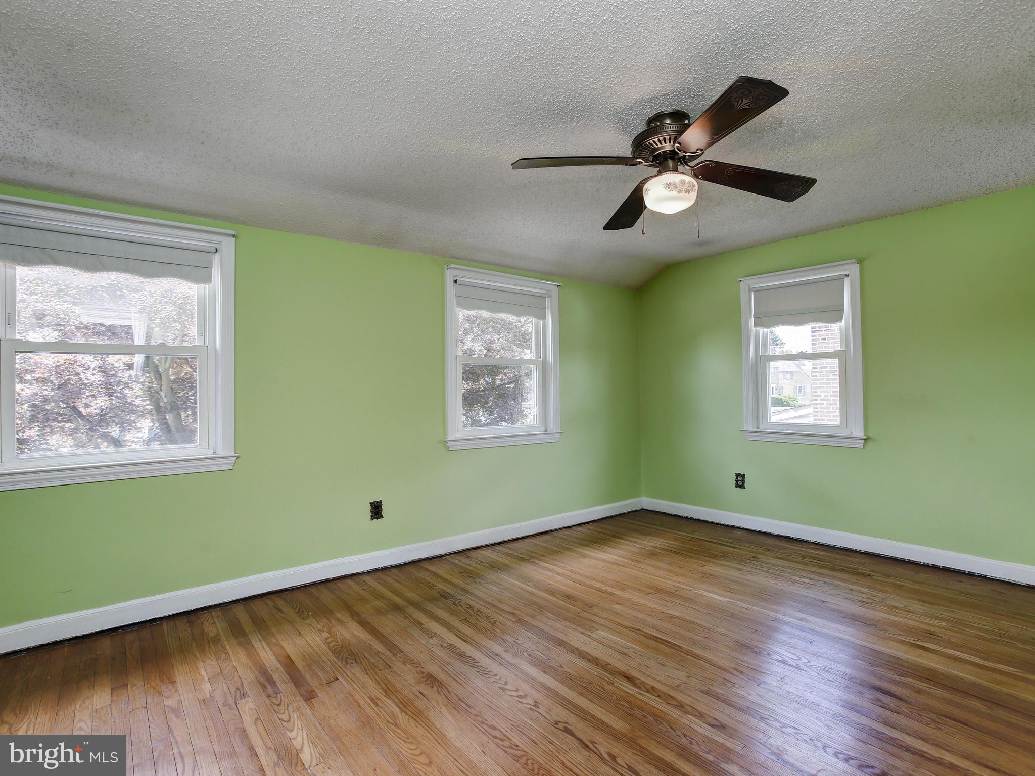 521 Achille Road Havertown, PA 19083 - Photo 11 of 24 Master Bedroom