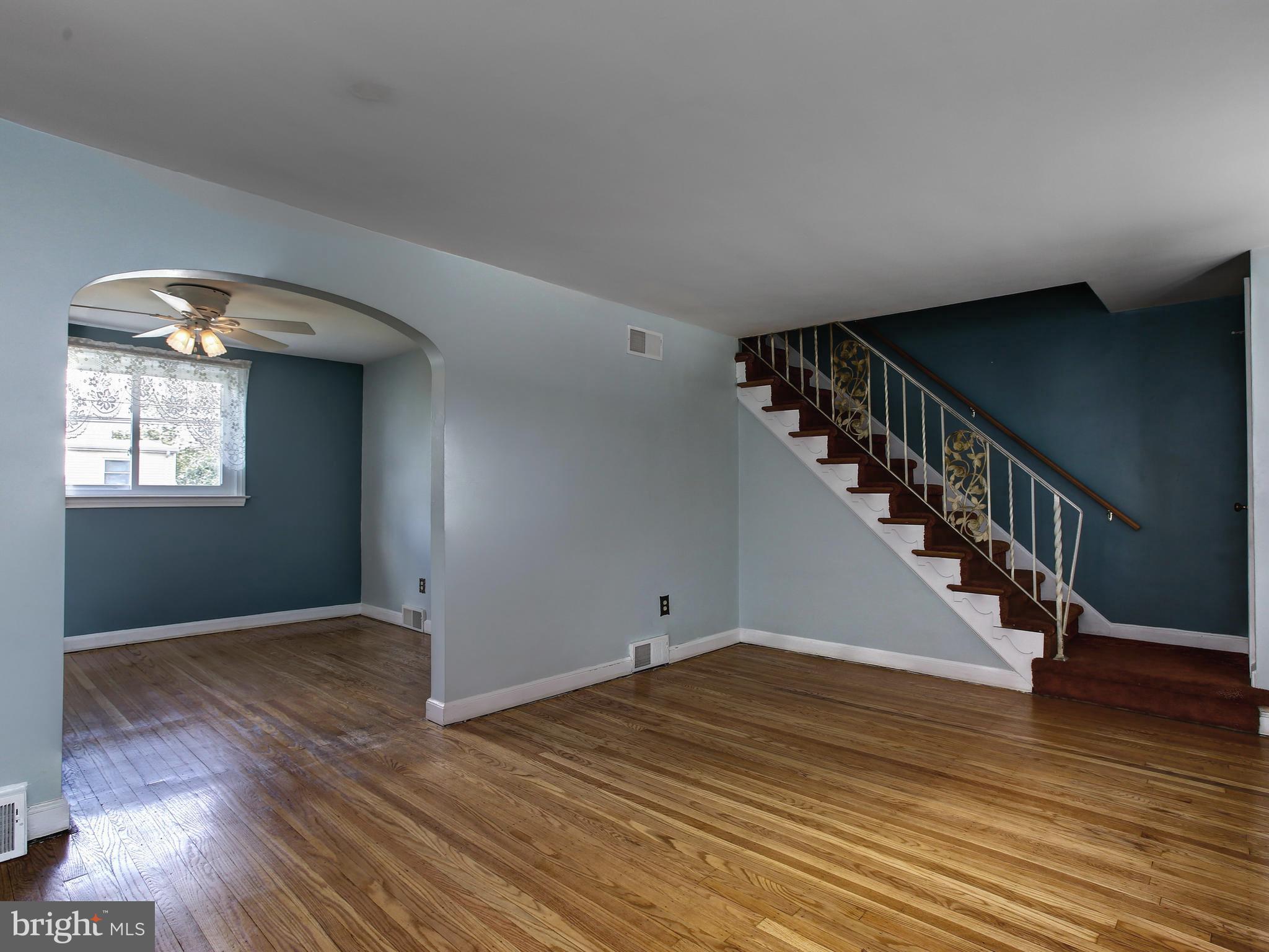 521 Achille Road Havertown, PA 19083 - Photo 3 of 24 Living Room