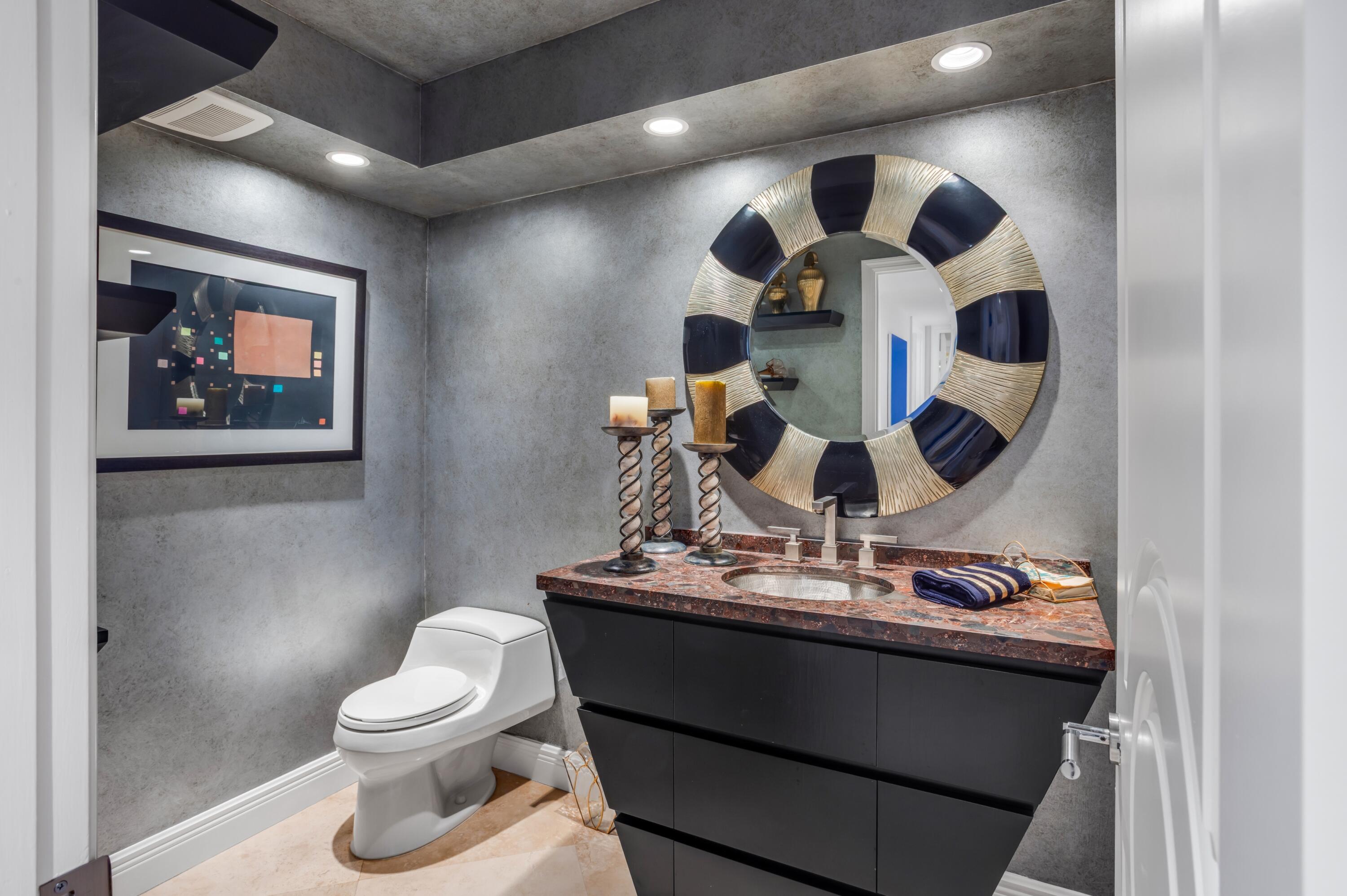 901 East Camino Real, Unit 7C Boca Raton, FL 33432 - Photo 31 of 41 POWDER ROOM