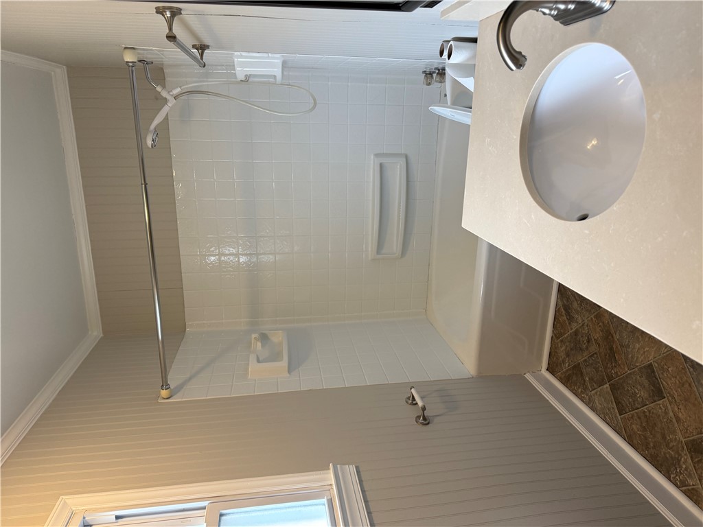 325 Circle Drive Pendleton, SC 29670 - Photo 19 of 21 This bathroom features a sleek vanity and functional shower, perfect for daily routines.