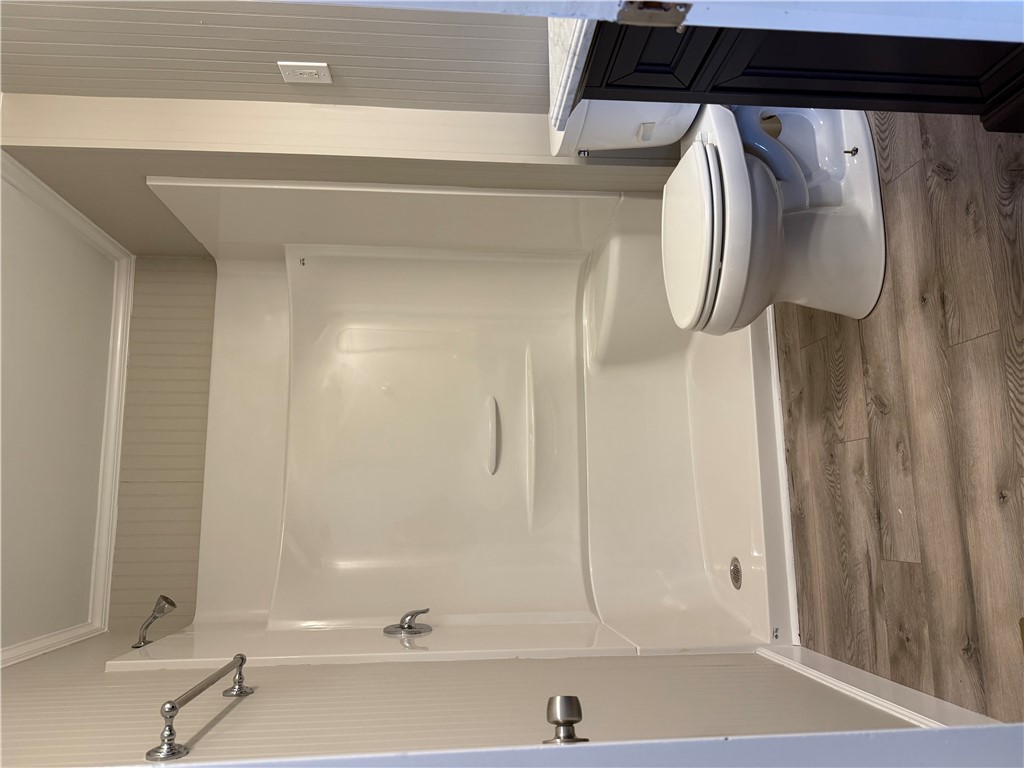 325 Circle Drive Pendleton, SC 29670 - Photo 10 of 21 This clean and functional bathroom offers a comfortable, private retreat with essential amenities.