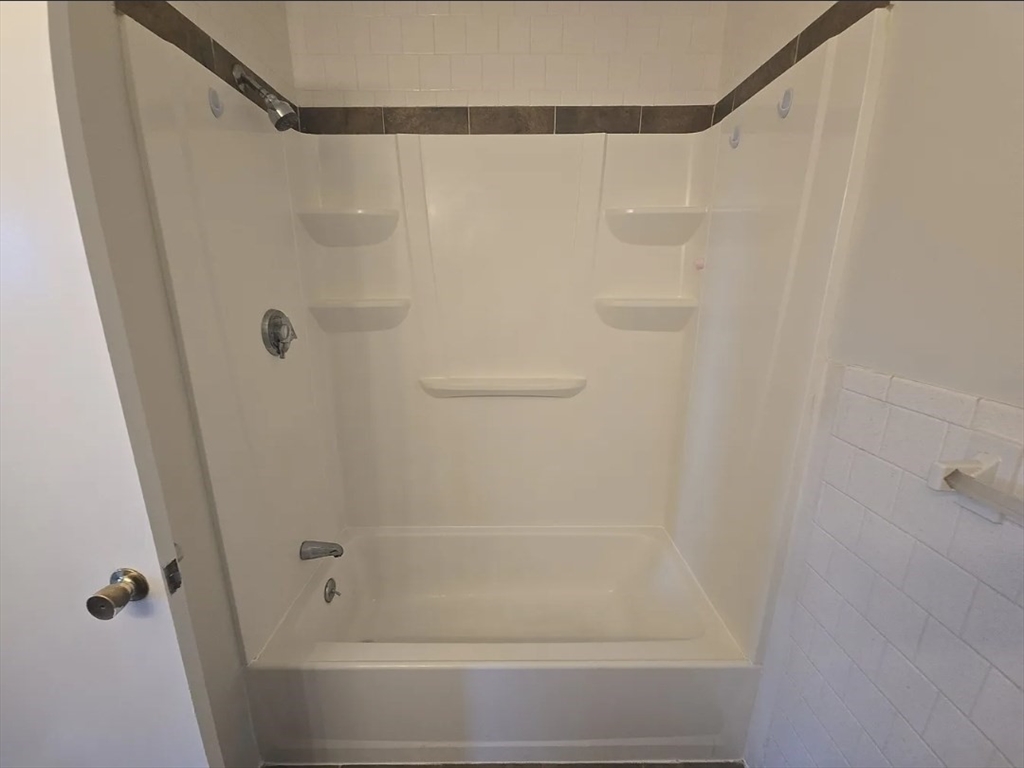 567 Main Street, Unit 3 Shrewsbury, MA 01545 - Photo 5 of 5