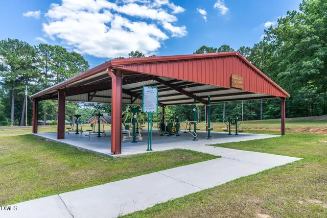 $699,900 | 651 Sagamore Drive, Louisburg, NC 27549