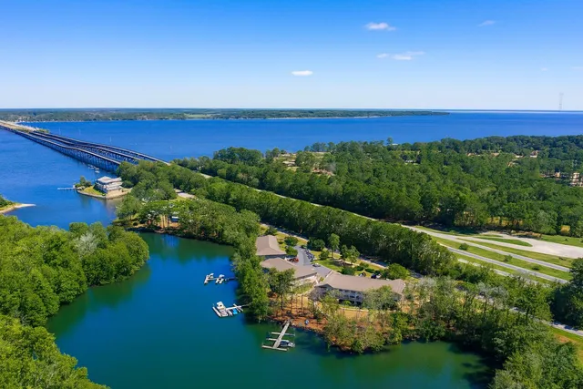 $200,000 | 143 Ballard Lane, Santee, SC 29142