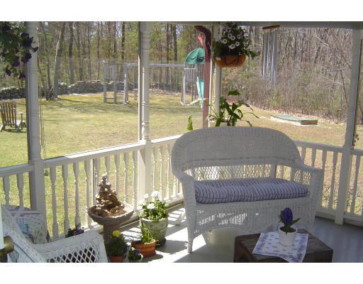 36 Stoney Brook Road Sherborn, MA 01770 - Photo 6 of 6 Gallery Image 6