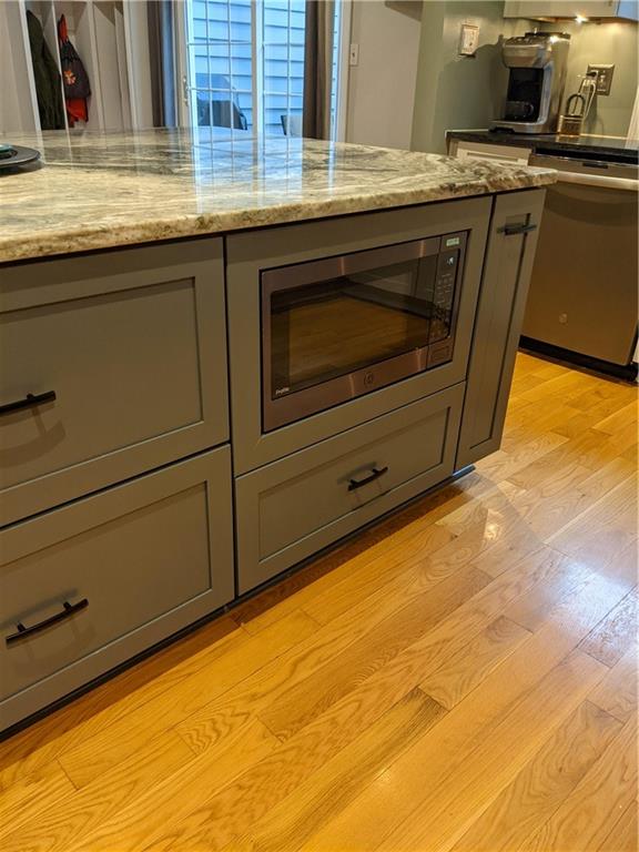 11204 Haverstick Road Carmel, IN 46033 - Photo 15 of 42 Gallery Image 15