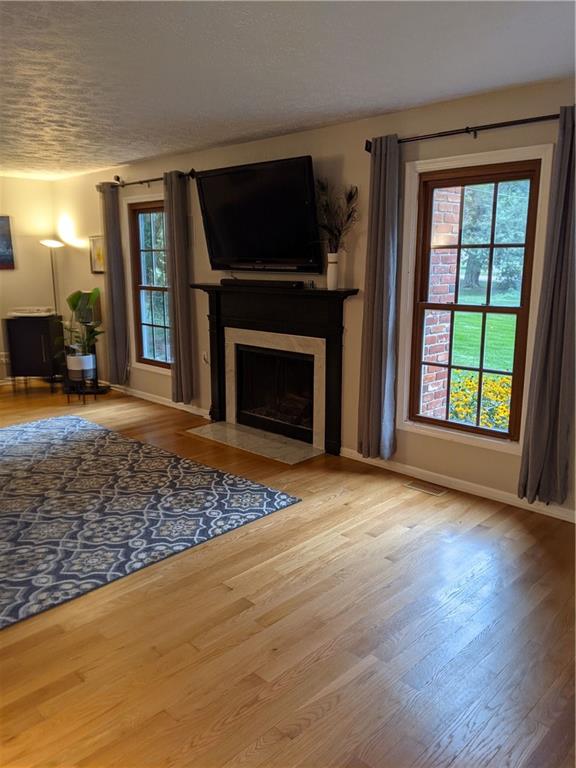 11204 Haverstick Road Carmel, IN 46033 - Photo 19 of 42 Gallery Image 19