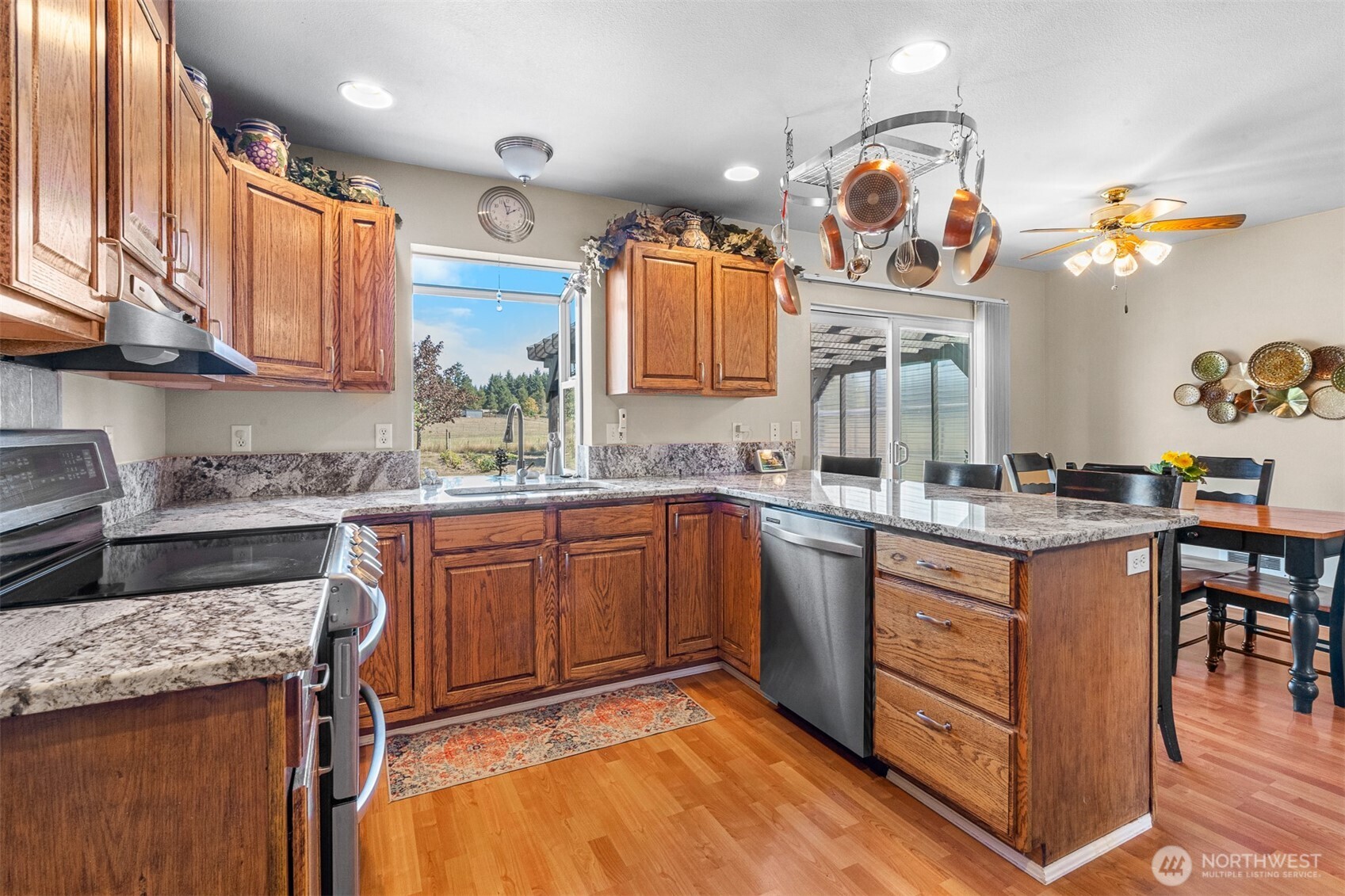 14134 Morris Road Southeast Yelm, WA 98597 - Photo 13 of 39 Gallery Image 13