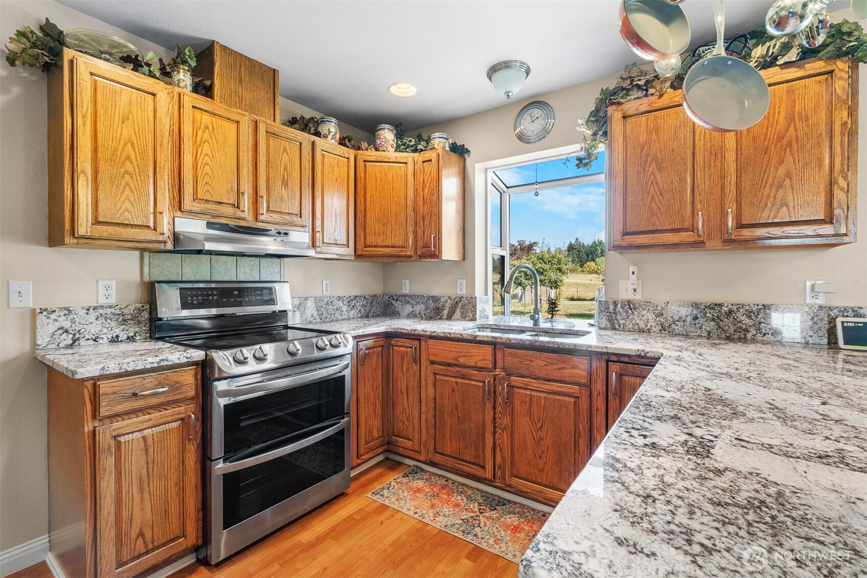 14134 Morris Road Southeast Yelm, WA 98597 - Photo 14 of 39 Gallery Image 14
