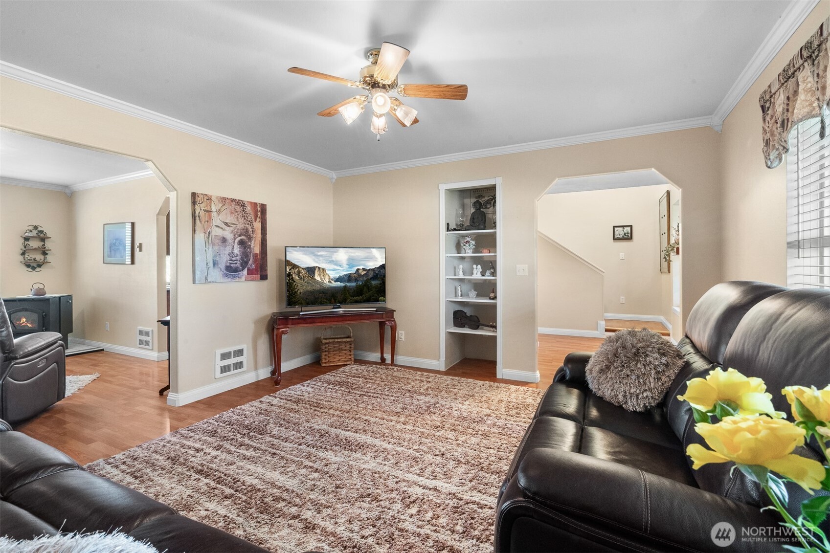 14134 Morris Road Southeast Yelm, WA 98597 - Photo 9 of 39 Gallery Image 9