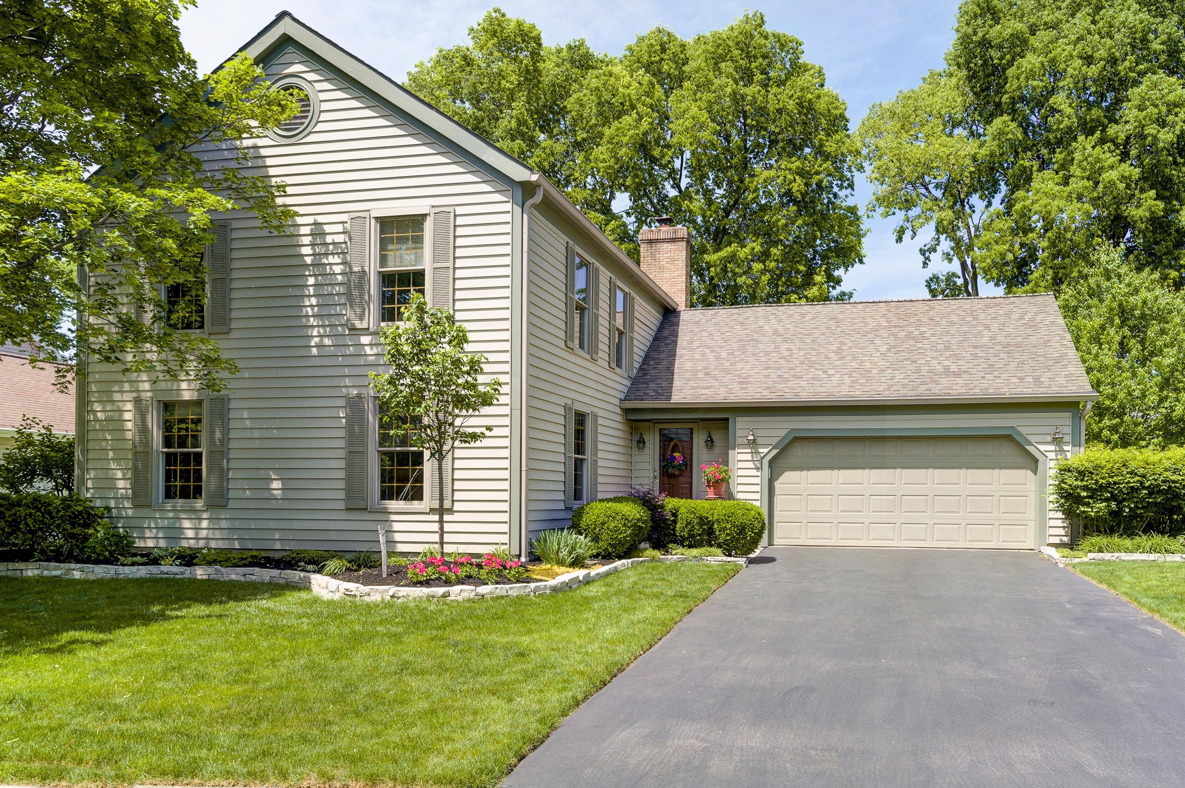 2280 Sandover Road Columbus, OH 43220 - Photo 1 of 39