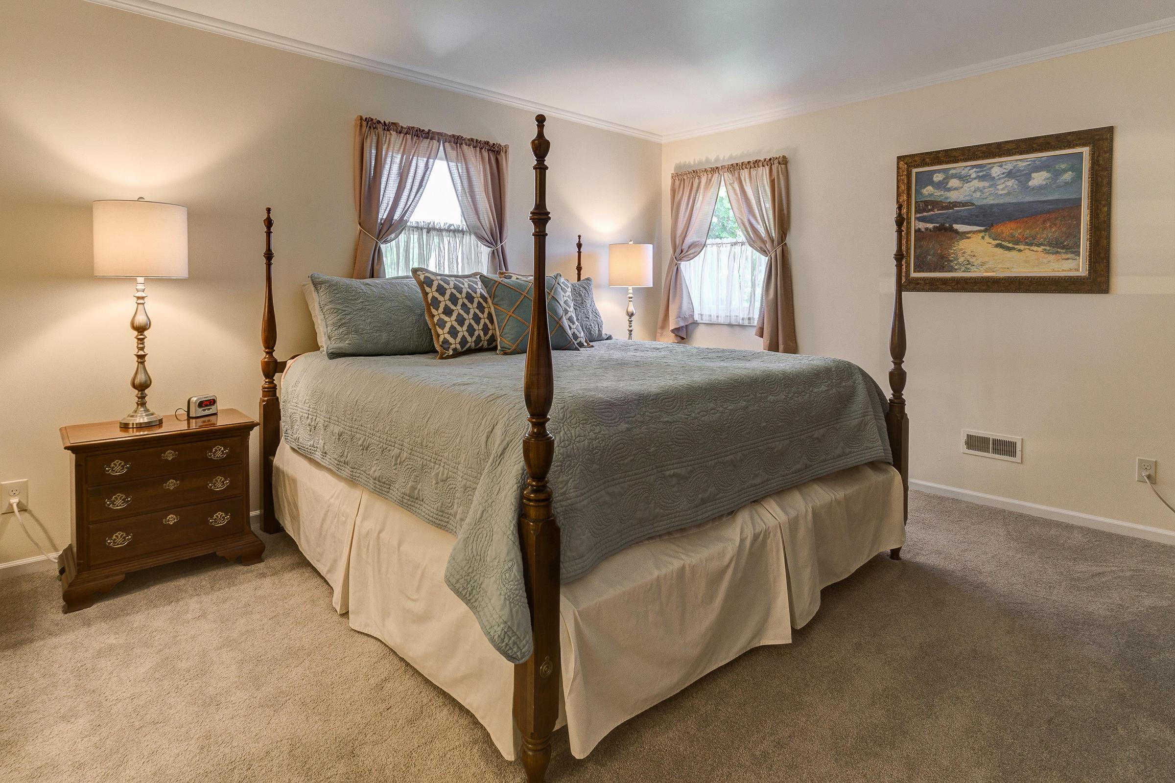 2280 Sandover Road Columbus, OH 43220 - Photo 22 of 39