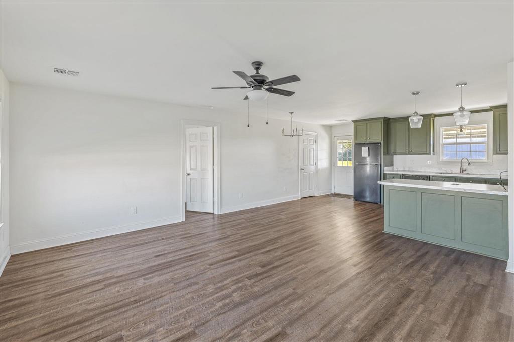 1903 East Tank Farm Road Lake Charles, LA 70607 - Photo 5 of 13