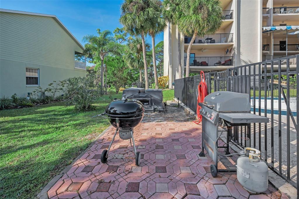 203 Tarpon Point, Unit 203 Tarpon Springs, FL 34689 - Photo 34 of 39 a view of outdoor space yard and patio