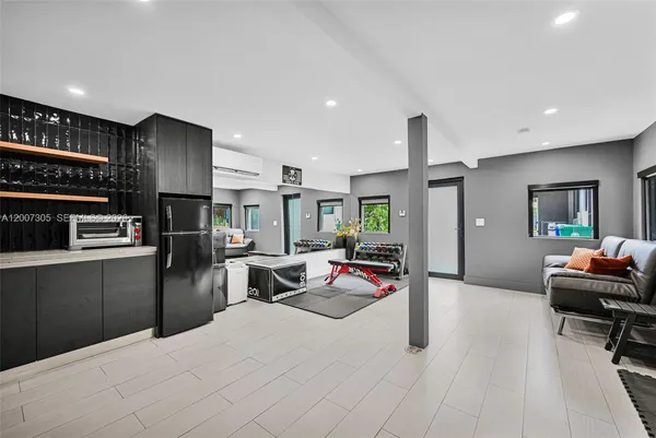 $29,000 | 145 Northeast 49th Street, Unit A, Miami, FL 33137