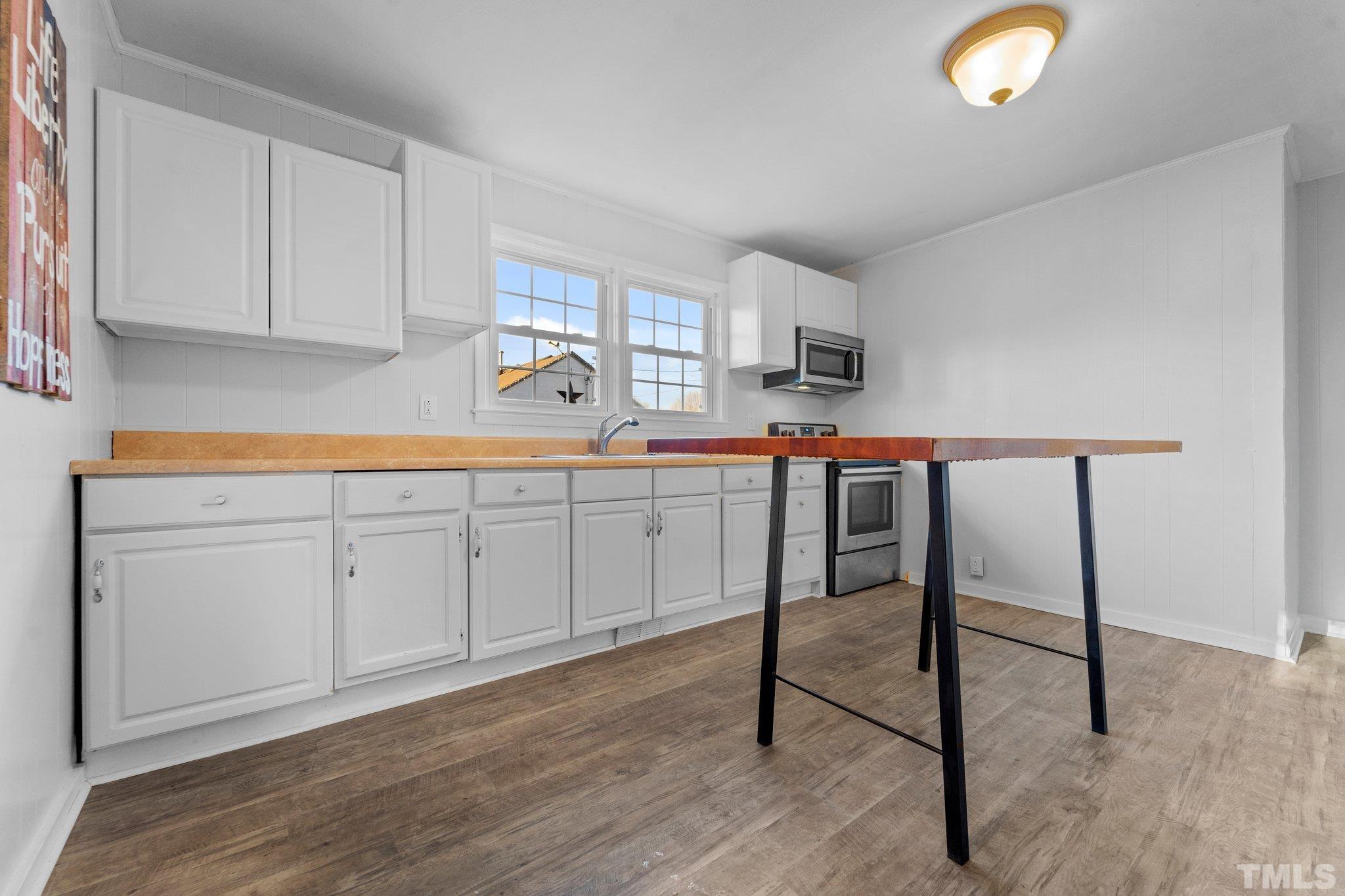 310 Lucas Road Dunn, NC 28334 - Photo 13 of 30 Gallery Image 13
