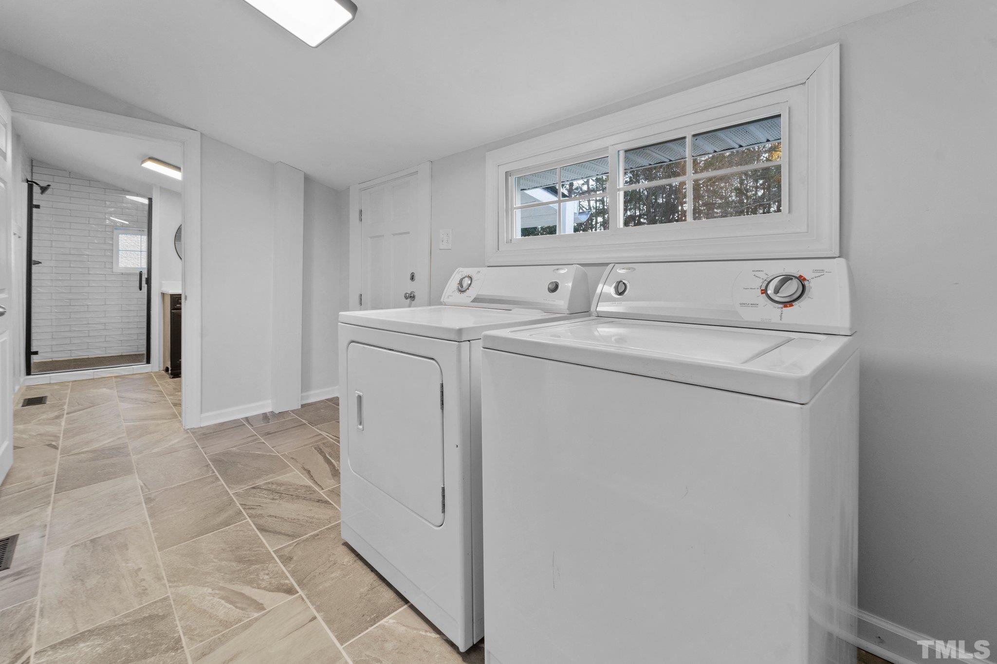 310 Lucas Road Dunn, NC 28334 - Photo 24 of 30 Gallery Image 24