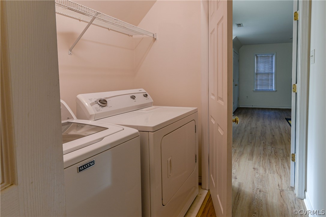 3833 Dunraven Road Chesterfield, VA 23236 - Photo 34 of 39 a utility room with dryer and washer