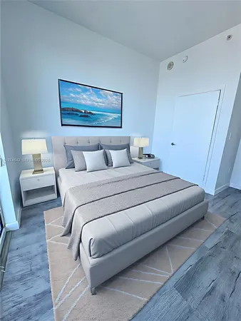 $5,600 | 1900 North Bayshore Drive, Unit 4112, Miami, FL 33132