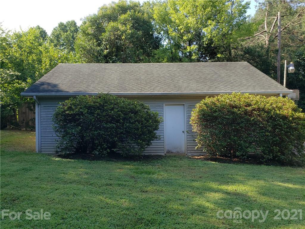 3405 Pinehill Road Rock Hill, SC 29732 - Photo 10 of 27 Gallery Image 10