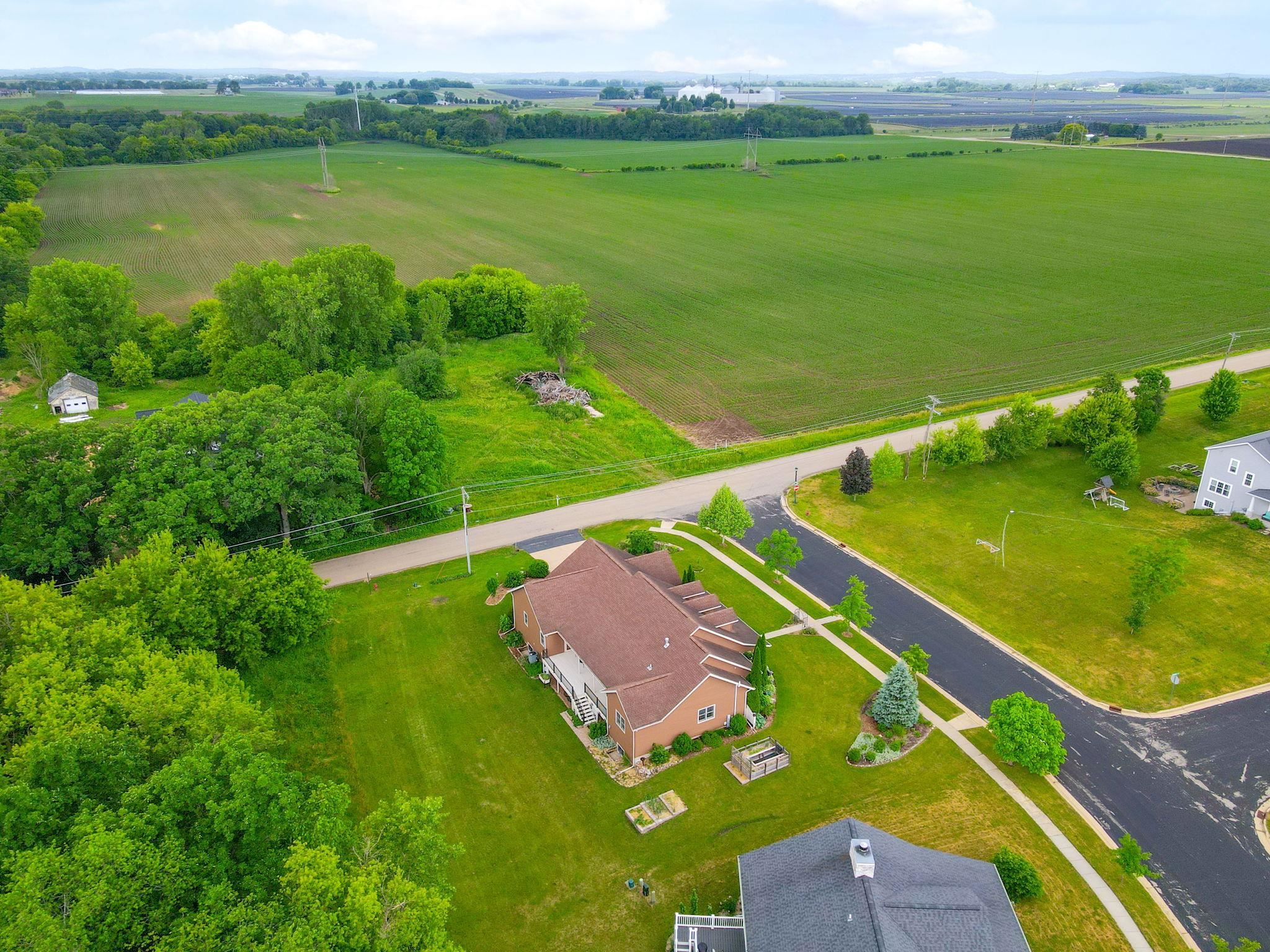 401 Highland Road Cambridge, WI 53523 - Photo 87 of 90
