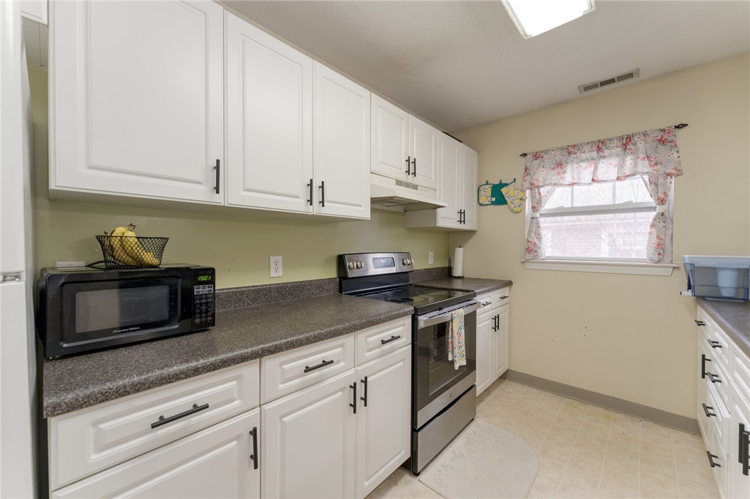 82 Mill Street, Unit 304 Woonsocket, RI 02895 - Photo 3 of 16