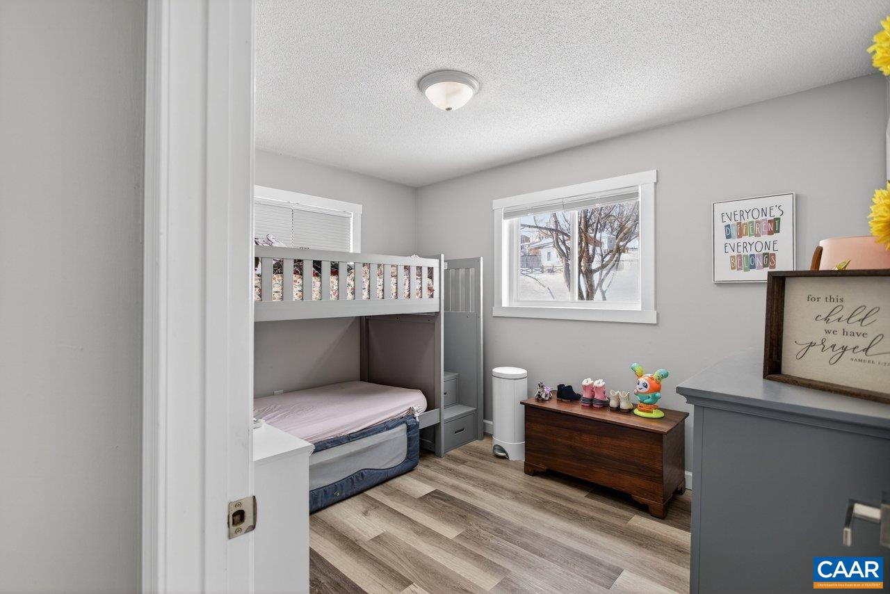 273 East Riverside Drive Timberville, VA 22853 - Photo 20 of 33