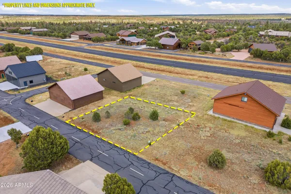 $69,000 | Ii Ii, Unit 228B, Overgaard, AZ 85933
