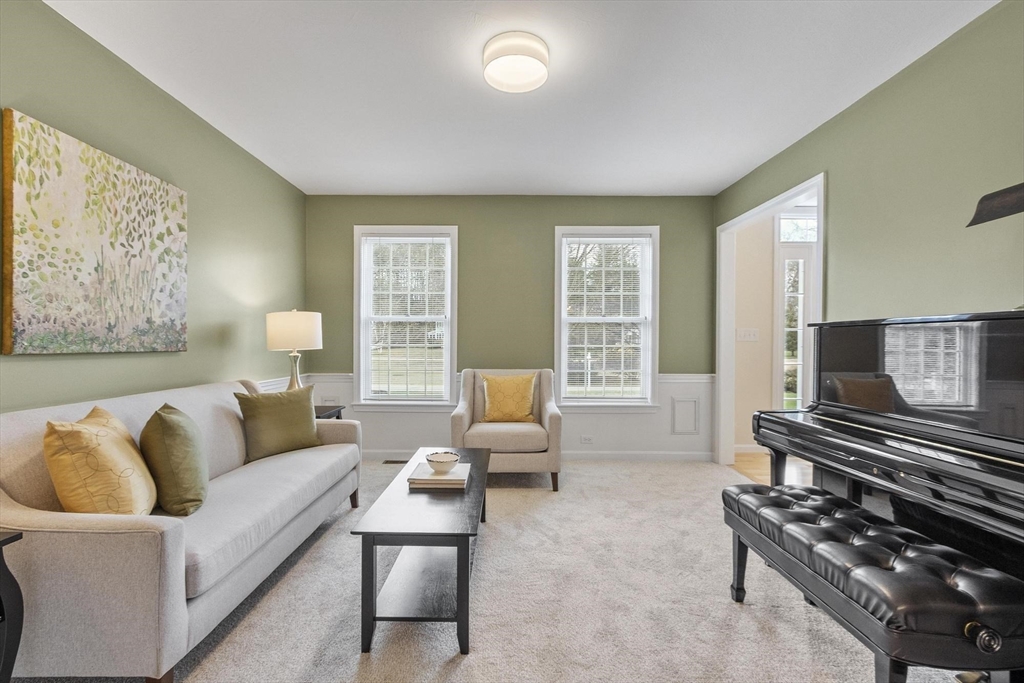 7 Rooks Way Westford, MA 01886 - Photo 20 of 42 Gallery Image 20