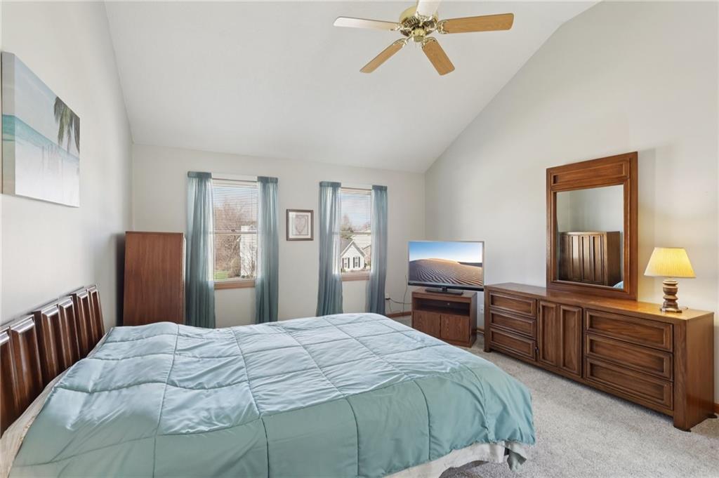 365 Cobblestone Circle McKees Rocks, PA 15136 - Photo 21 of 44