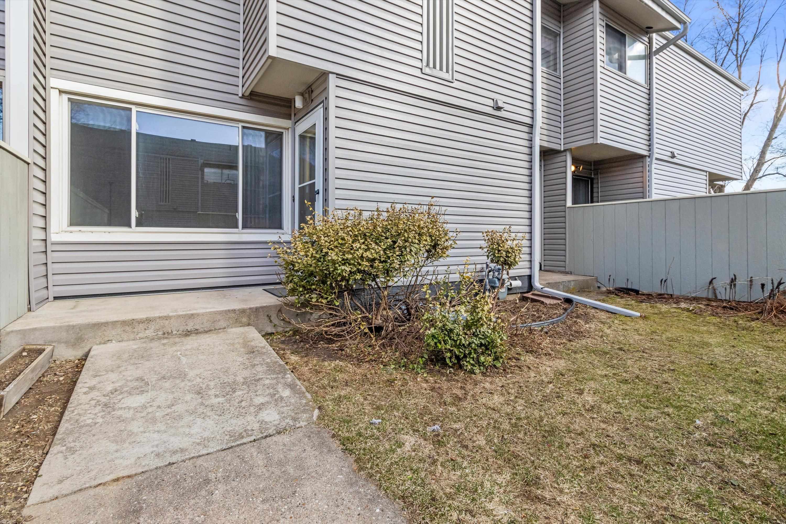 442 East Bluff Madison, WI 53704 - Photo 19 of 22