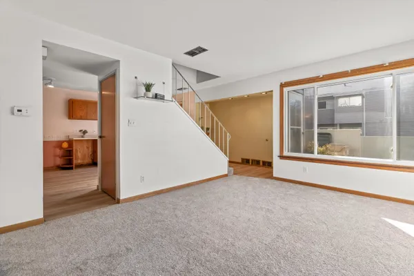 $160,000 | 442 East Bluff, Madison, WI 53704